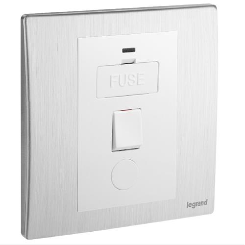 BA 13A SW FCU +CORD OUTLET +LED